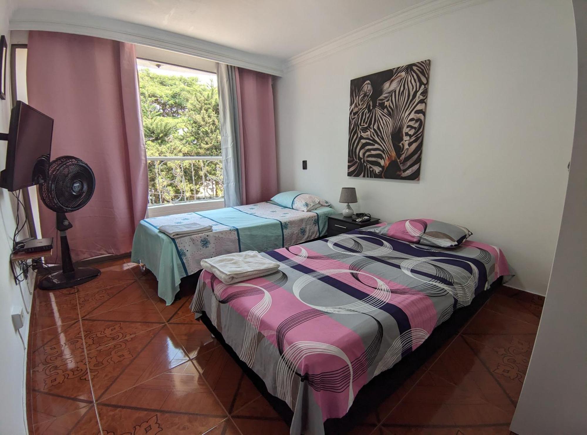 Hospedaje Casa Aurora Cali Zewnętrze zdjęcie